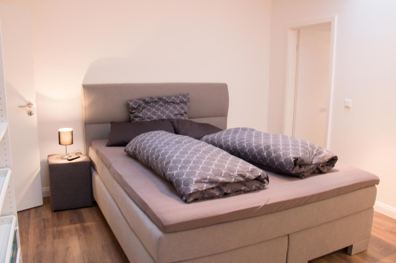 White Lofty Und White * Düsseldorf